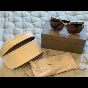 Like new Dior sunglasses